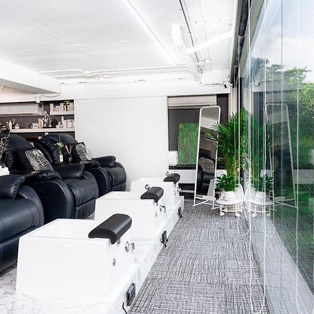 The Residence On Thonglor By Uhg Bangkok Exterior foto